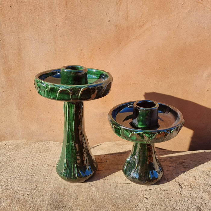 Handgemaakte kandelaar.