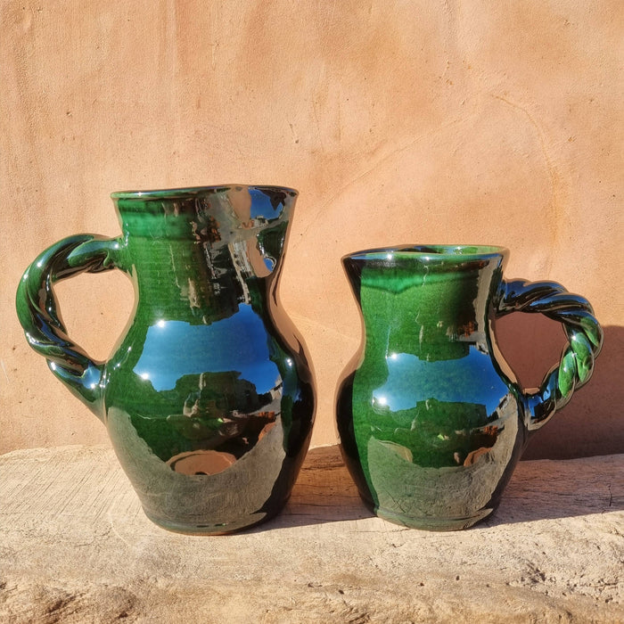 Traditionele gevlochten kan.