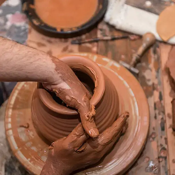 Traditionele kandelaar.